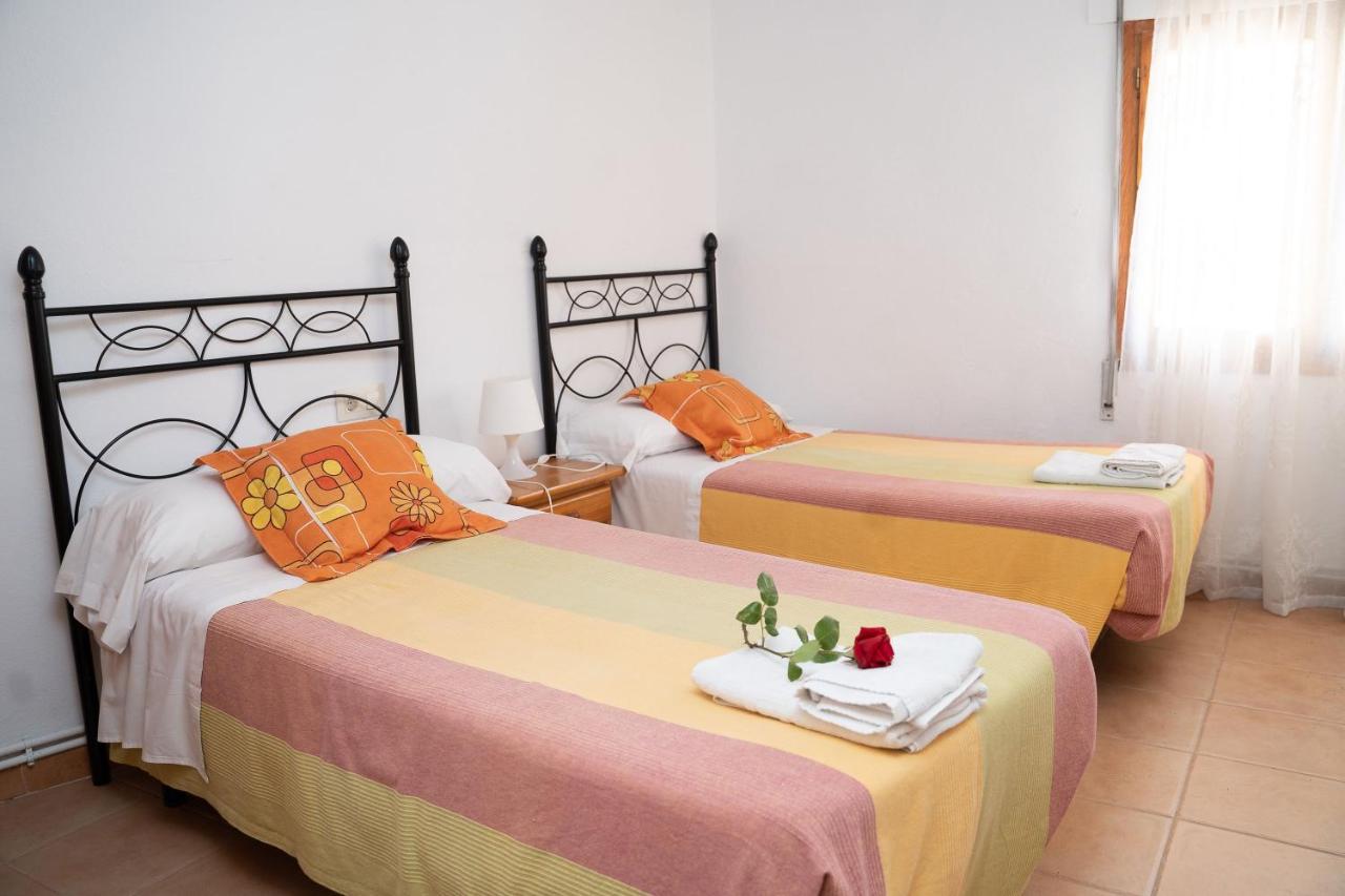 Casa Rural Villa De Йесте Экстерьер фото